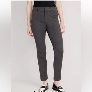 NWT OLD NAVY Grey High Rise Secret Smooth Pockets Pixie Pants 27”